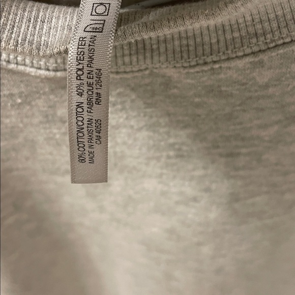 Mock neck sweater - Picture 3 of 5